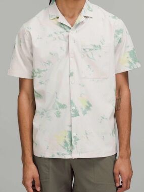 Lululemon Airing Easy Camp Collar Shirt Diffuse Dye Green Multi Snap Men's 2XL